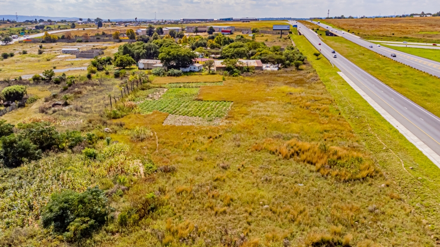 Commercial Property for Sale in Laezonia Gauteng
