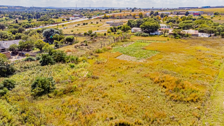Commercial Property for Sale in Laezonia Gauteng