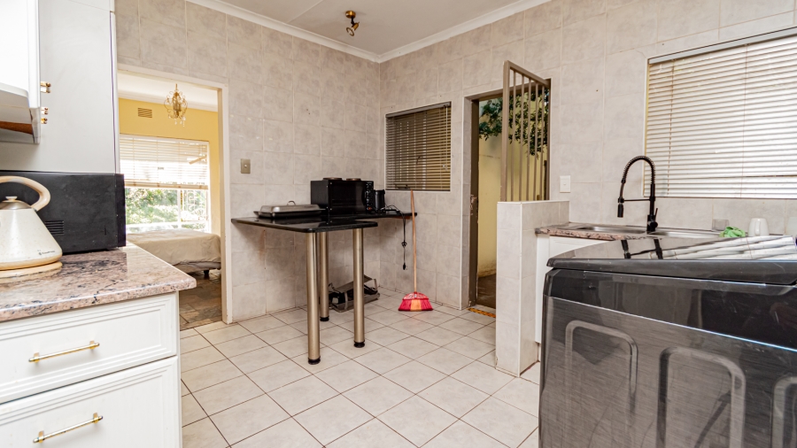 Commercial Property for Sale in Fourways Gauteng