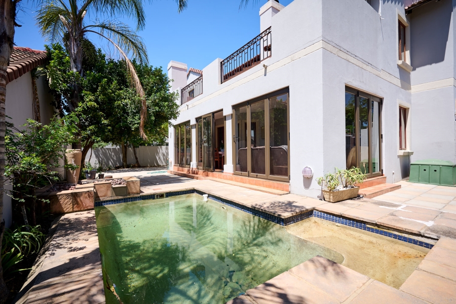 3 Bedroom Property for Sale in Barbeque Downs Gauteng