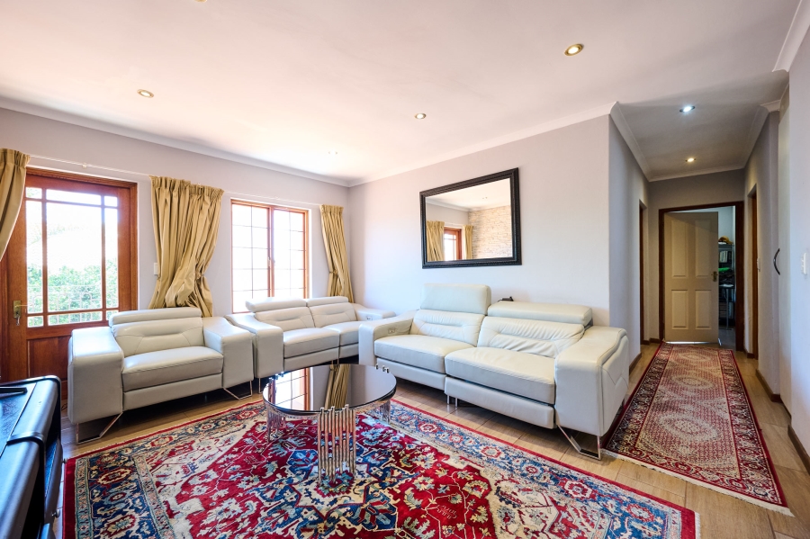 3 Bedroom Property for Sale in Barbeque Downs Gauteng