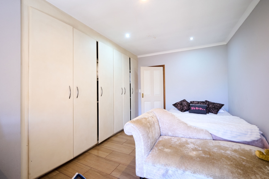 3 Bedroom Property for Sale in Barbeque Downs Gauteng