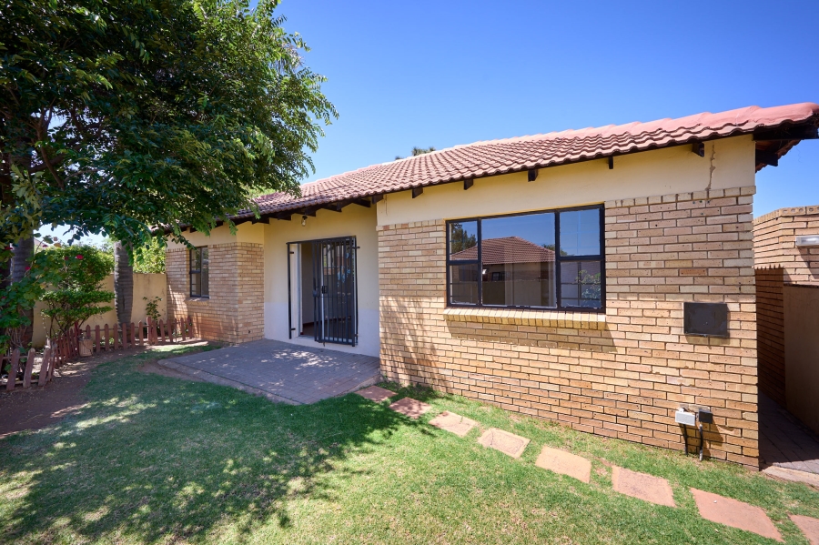 3 Bedroom Property for Sale in Halfway Gardens Gauteng