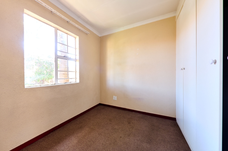 3 Bedroom Property for Sale in Halfway Gardens Gauteng