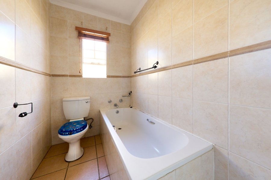3 Bedroom Property for Sale in Halfway Gardens Gauteng
