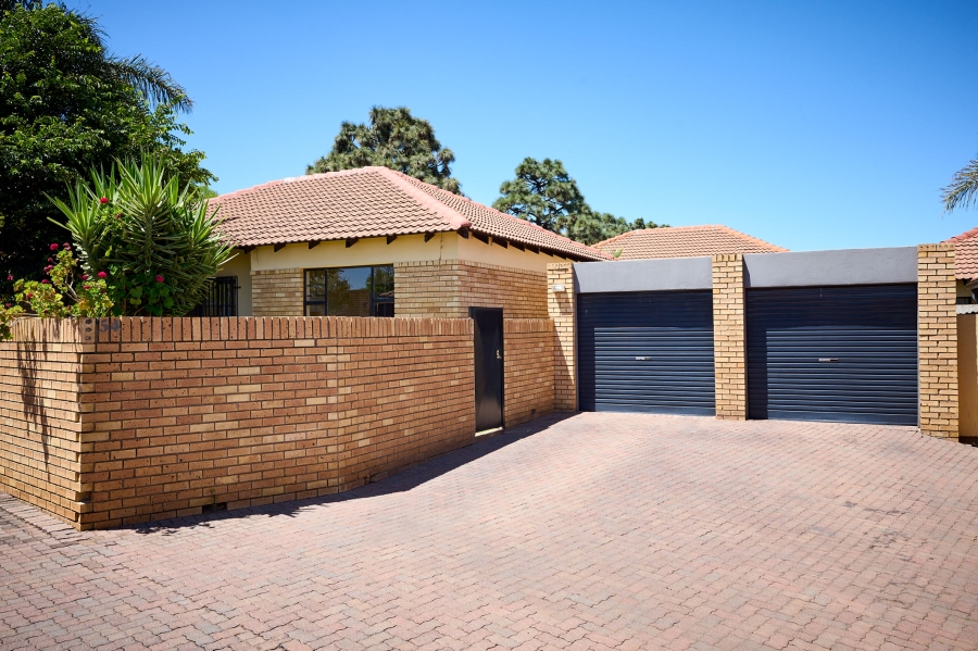 3 Bedroom Property for Sale in Halfway Gardens Gauteng