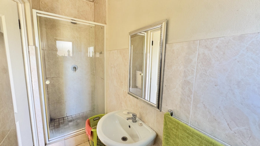 4 Bedroom Property for Sale in Sagewood Gauteng