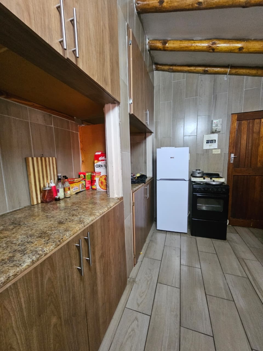 To Let 2 Bedroom Property for Rent in Erasmia Gauteng