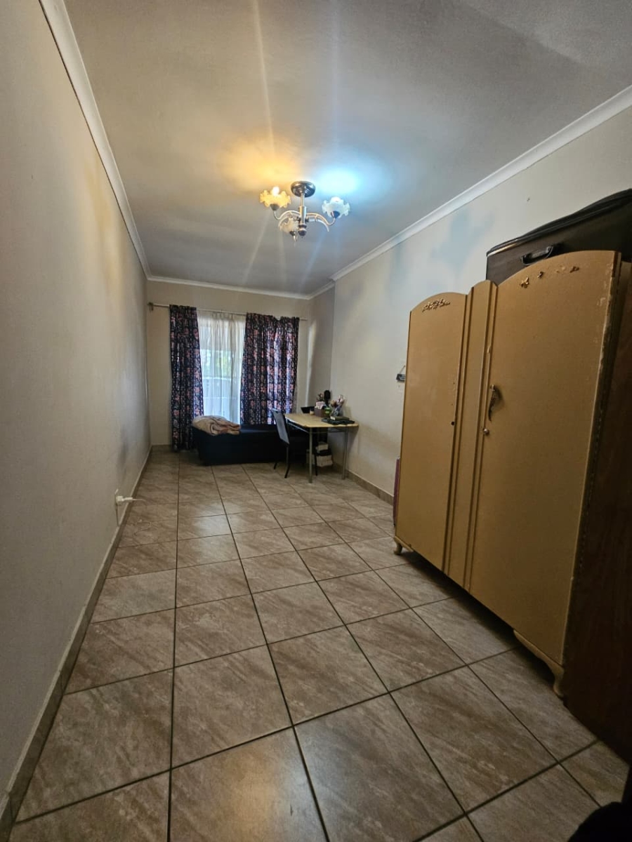 To Let 2 Bedroom Property for Rent in Erasmia Gauteng