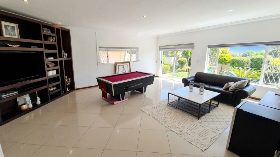 4 Bedroom Property for Sale in Douglasdale Gauteng