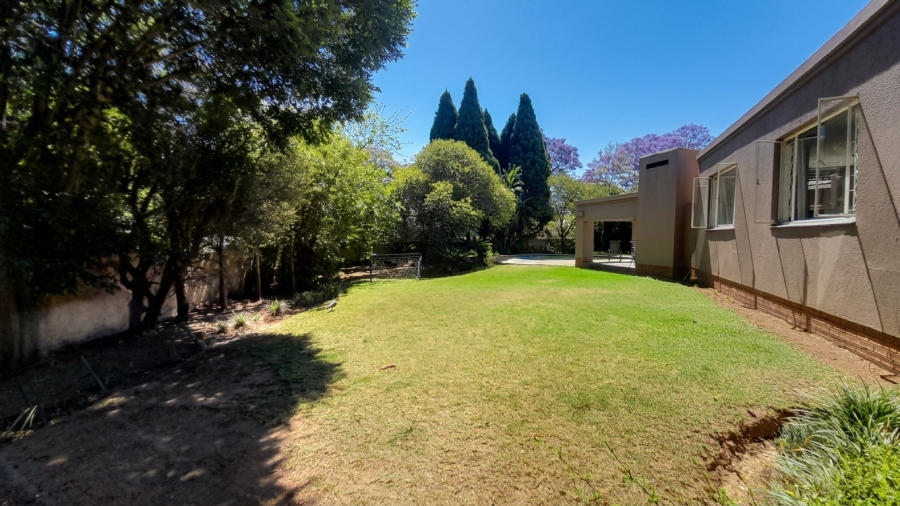 4 Bedroom Property for Sale in Douglasdale Gauteng