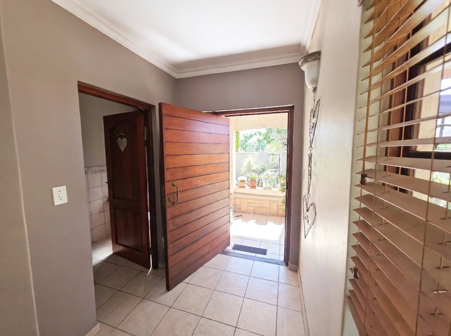 3 Bedroom Property for Sale in Noordwyk Gauteng