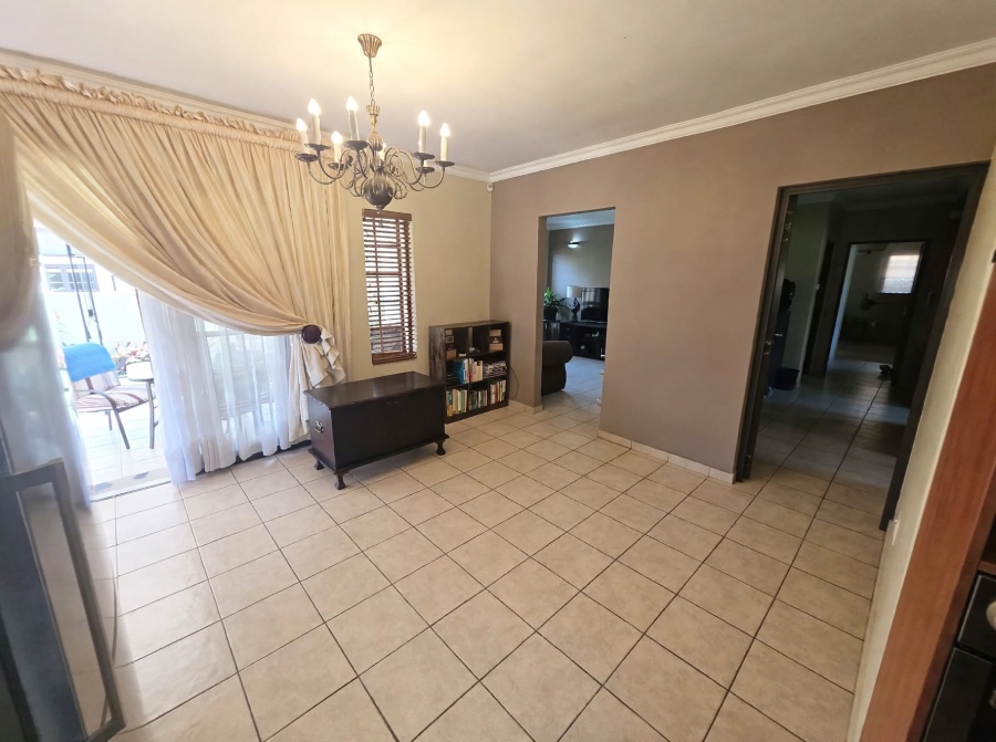 3 Bedroom Property for Sale in Noordwyk Gauteng