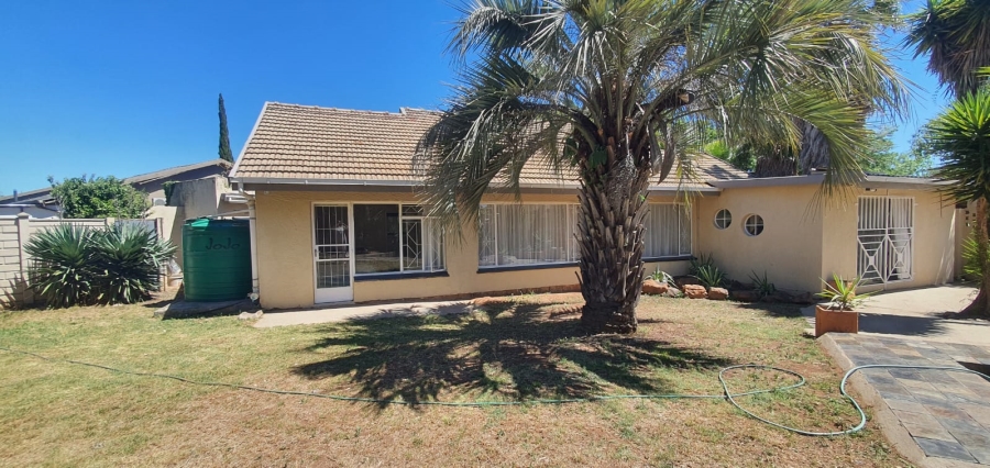3 Bedroom Property for Sale in Greenhills Gauteng
