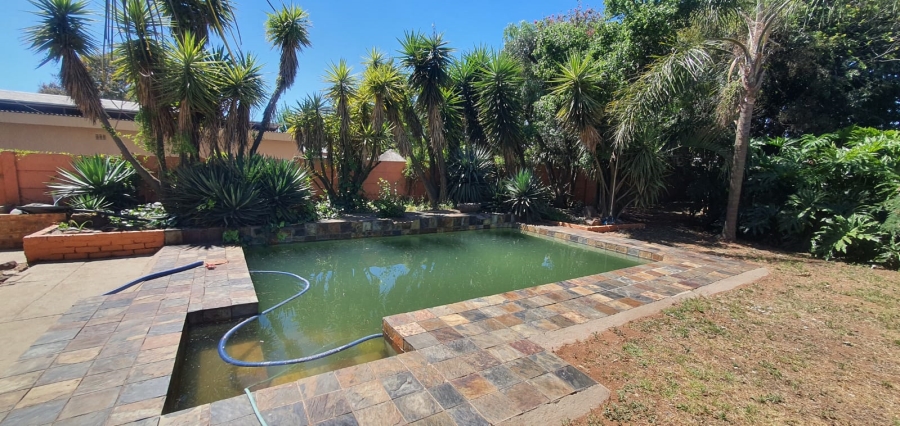 3 Bedroom Property for Sale in Greenhills Gauteng