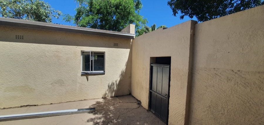 3 Bedroom Property for Sale in Greenhills Gauteng