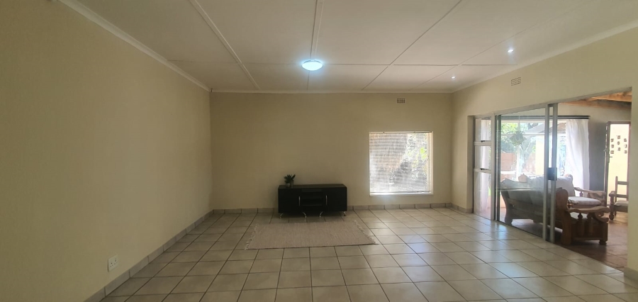 3 Bedroom Property for Sale in Greenhills Gauteng