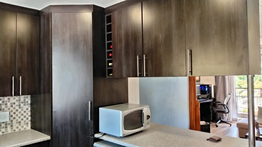 2 Bedroom Property for Sale in Sonneglans Gauteng