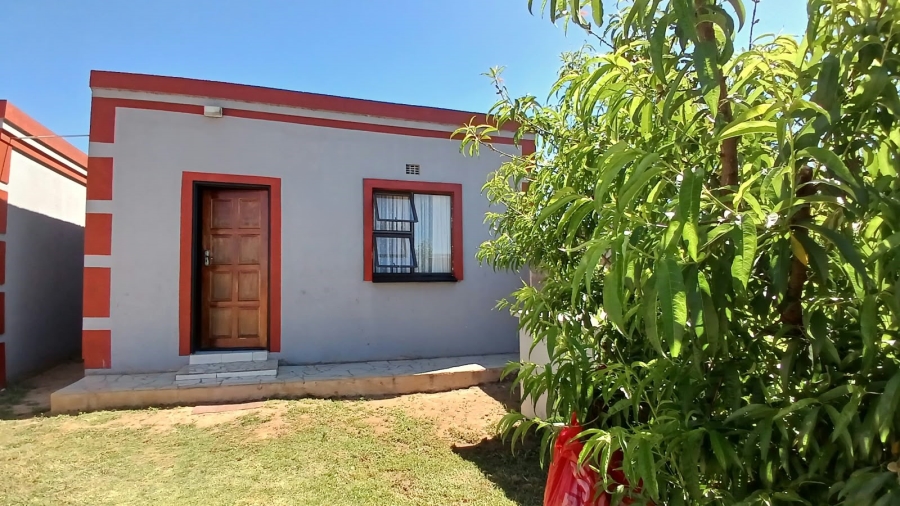 1 Bedroom Property for Sale in Mohlakeng Gauteng