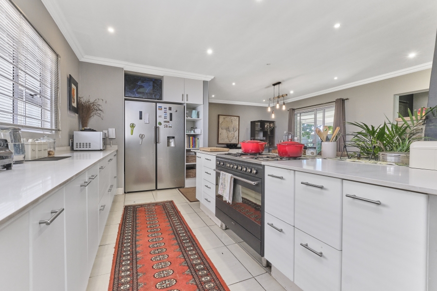 4 Bedroom Property for Sale in Douglasdale Gauteng