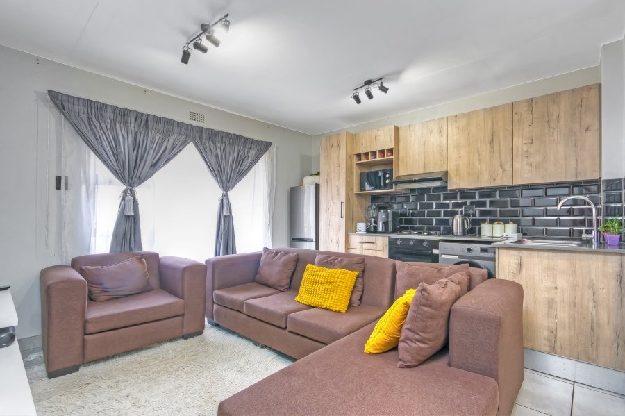 2 Bedroom Property for Sale in Power Park Gauteng