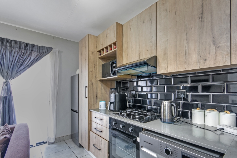 2 Bedroom Property for Sale in Power Park Gauteng
