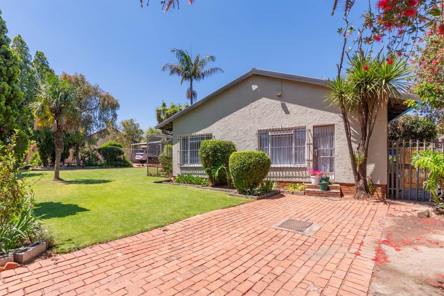 4 Bedroom Property for Sale in Croydon Gauteng