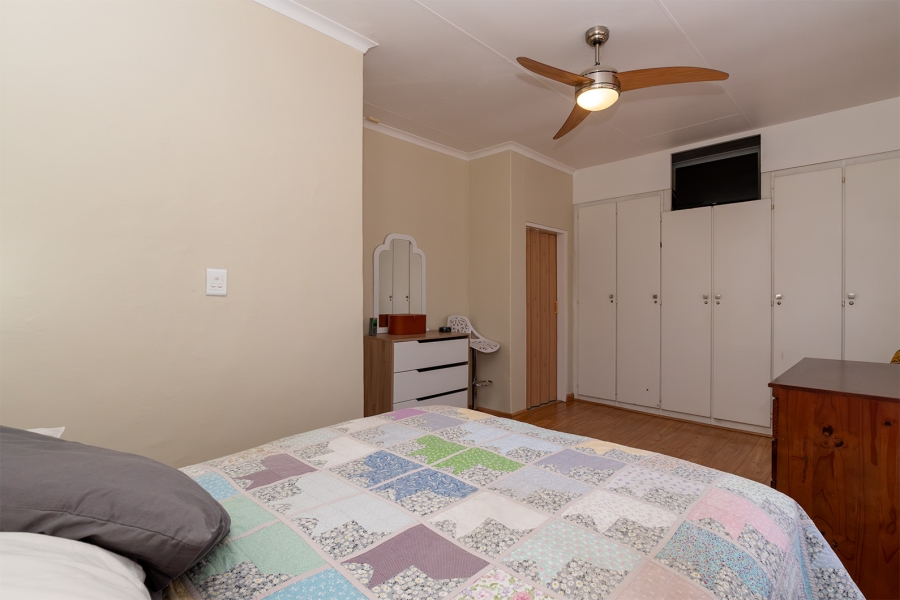 4 Bedroom Property for Sale in Croydon Gauteng