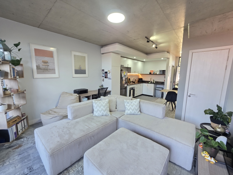 To Let 2 Bedroom Property for Rent in Alphen Park Gauteng