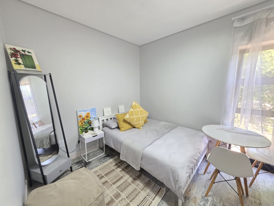 To Let 2 Bedroom Property for Rent in Alphen Park Gauteng