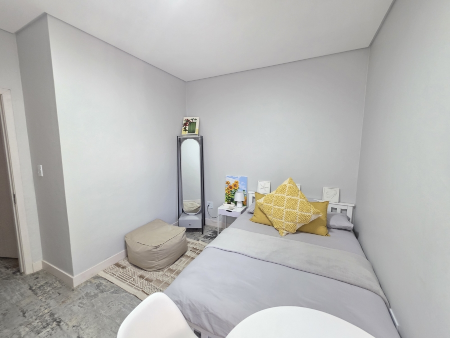 To Let 2 Bedroom Property for Rent in Alphen Park Gauteng