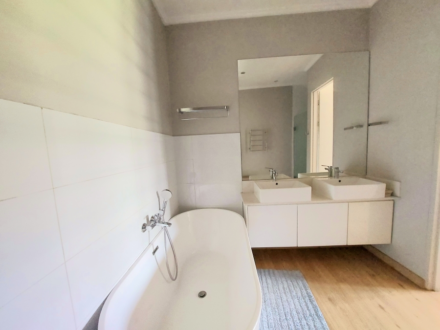 3 Bedroom Property for Sale in Muckleneuk Gauteng
