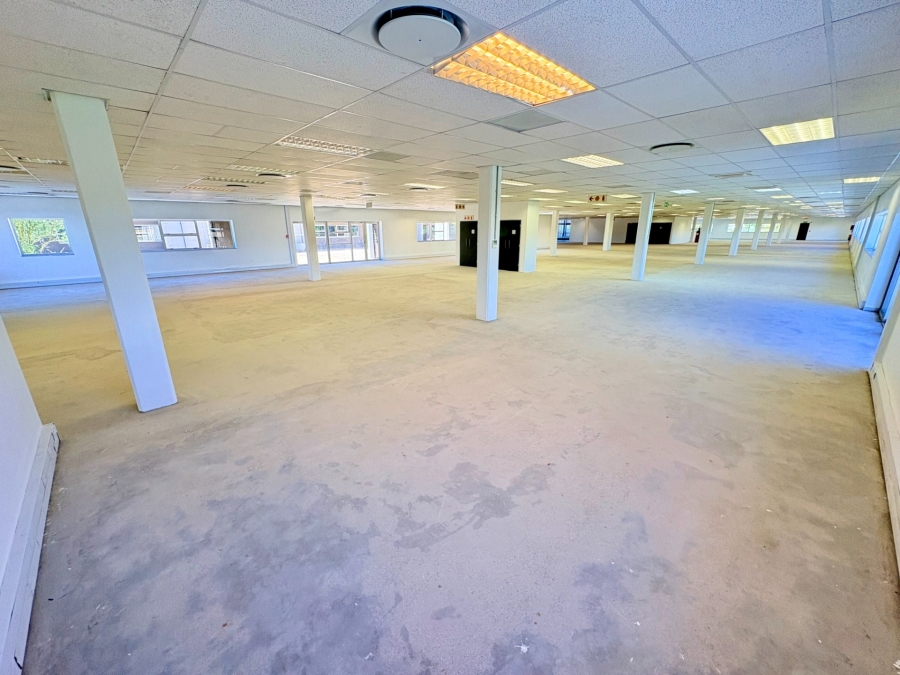 Commercial Property for Sale in Longmeadow Gauteng
