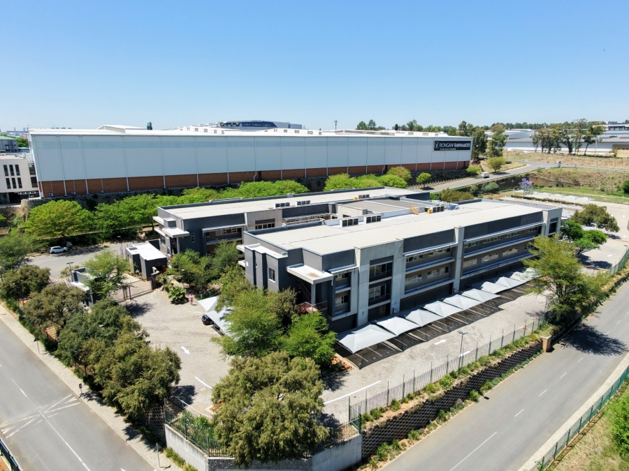 To Let Commercial Property for Rent in Longmeadow Gauteng