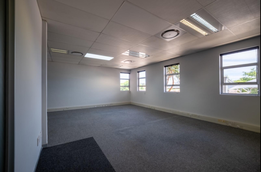 To Let Commercial Property for Rent in Randjespark Gauteng