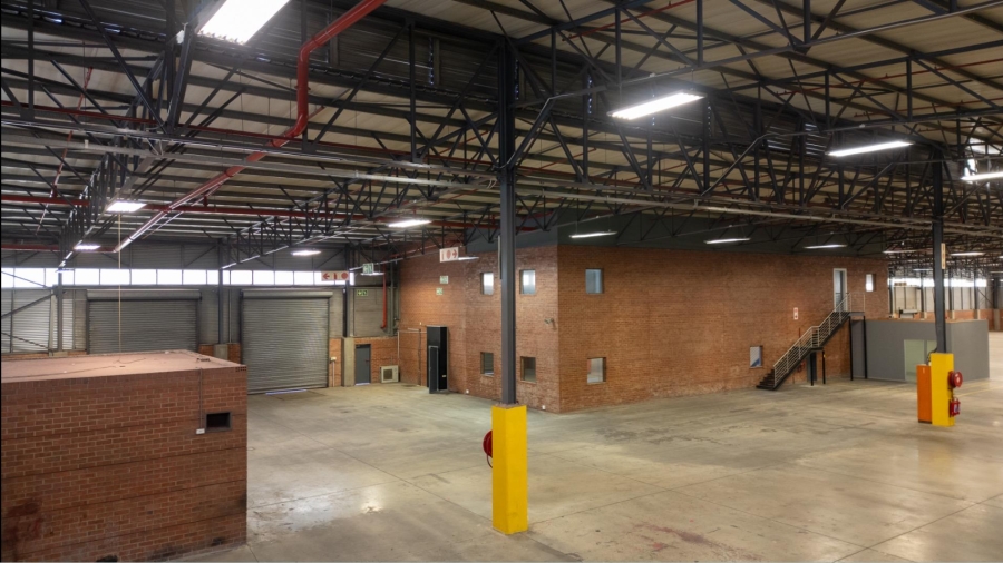 To Let Commercial Property for Rent in Randjespark Gauteng