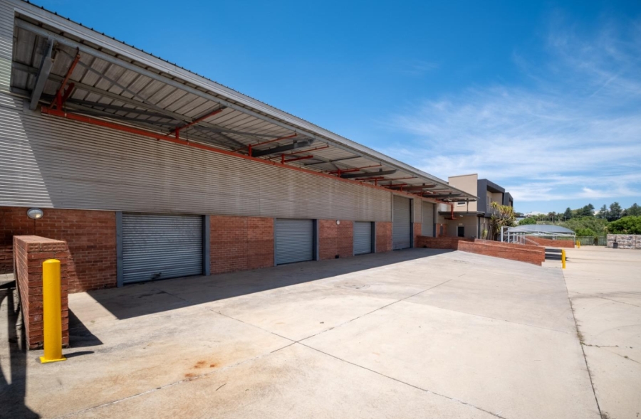 To Let Commercial Property for Rent in Randjespark Gauteng