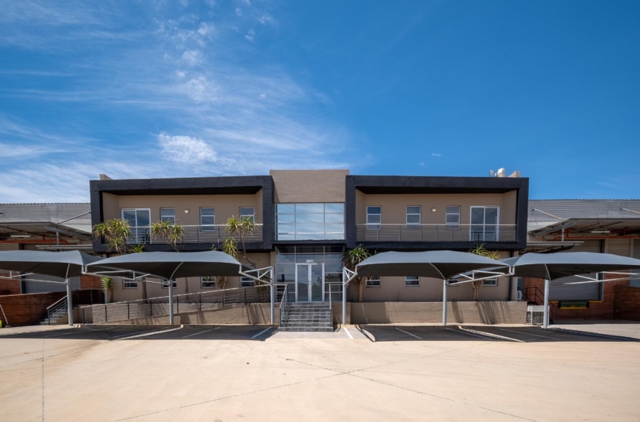 To Let Commercial Property for Rent in Randjespark Gauteng