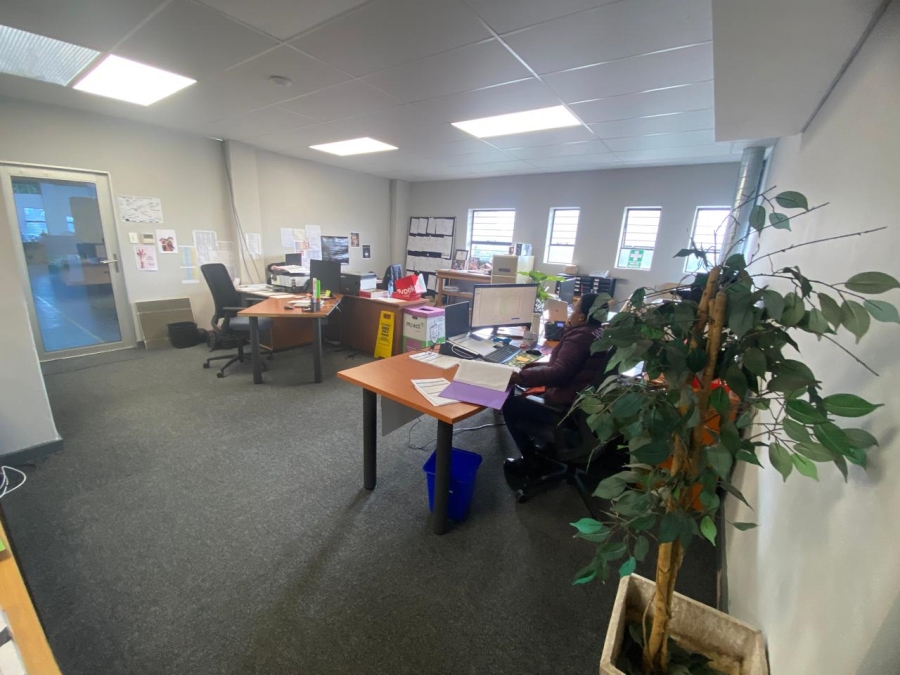 To Let Commercial Property for Rent in Halfway House Gauteng