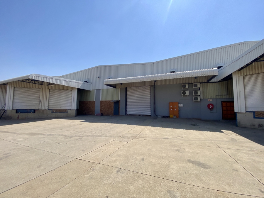 To Let Commercial Property for Rent in Randjespark Gauteng