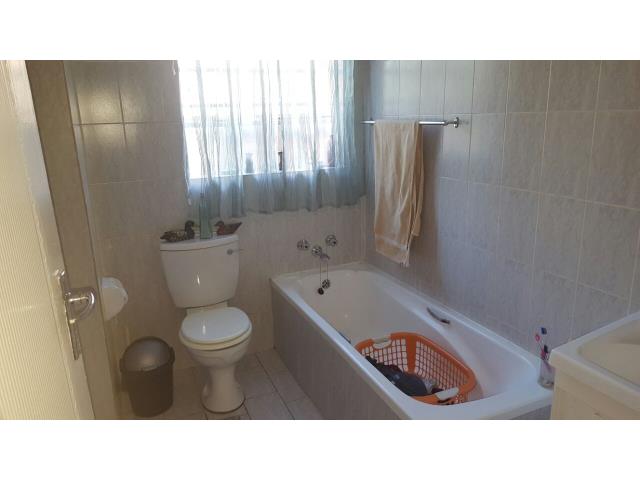 To Let 2 Bedroom Property for Rent in Wapadrand Gauteng