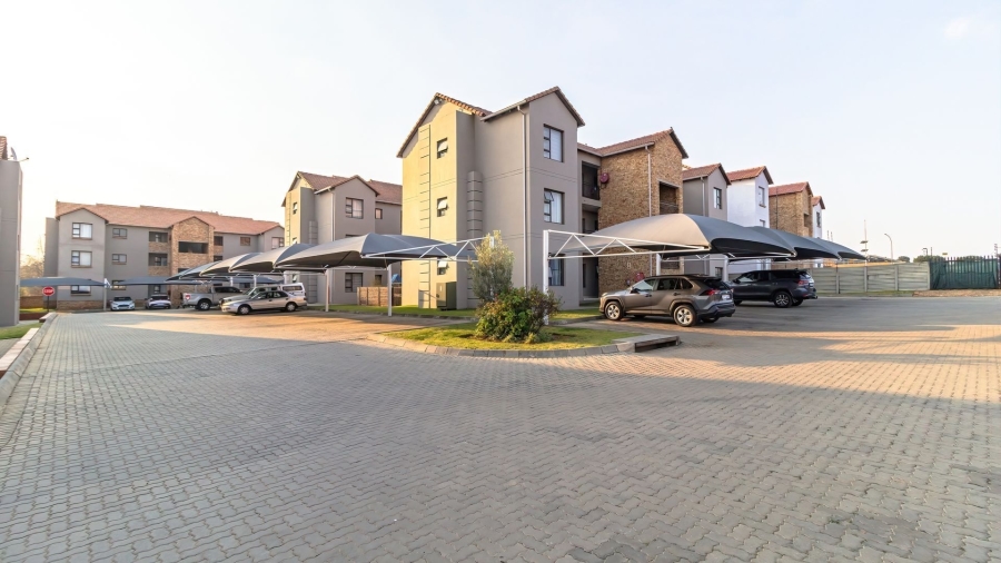 To Let 2 Bedroom Property for Rent in Brentwood Park Gauteng