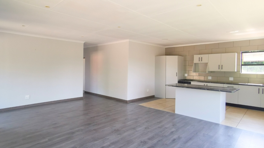To Let 2 Bedroom Property for Rent in Allen Grove Gauteng