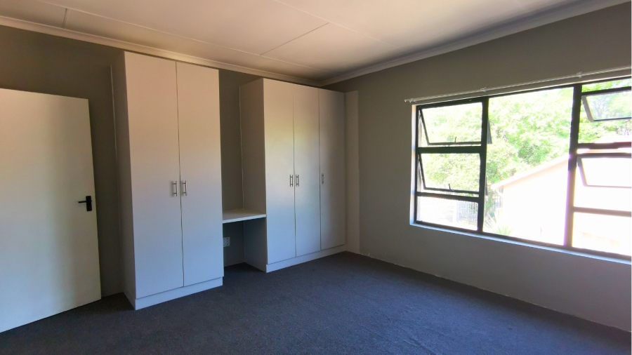 To Let 2 Bedroom Property for Rent in Allen Grove Gauteng