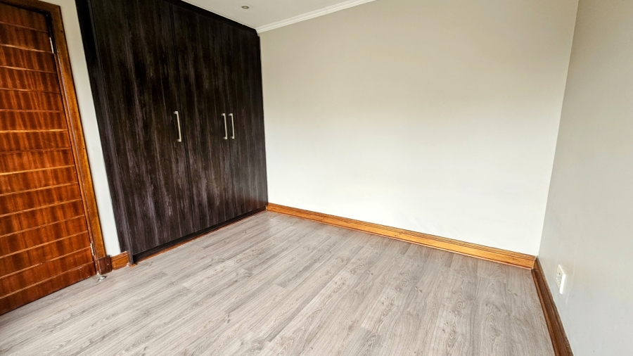 To Let 3 Bedroom Property for Rent in Fourways Gauteng