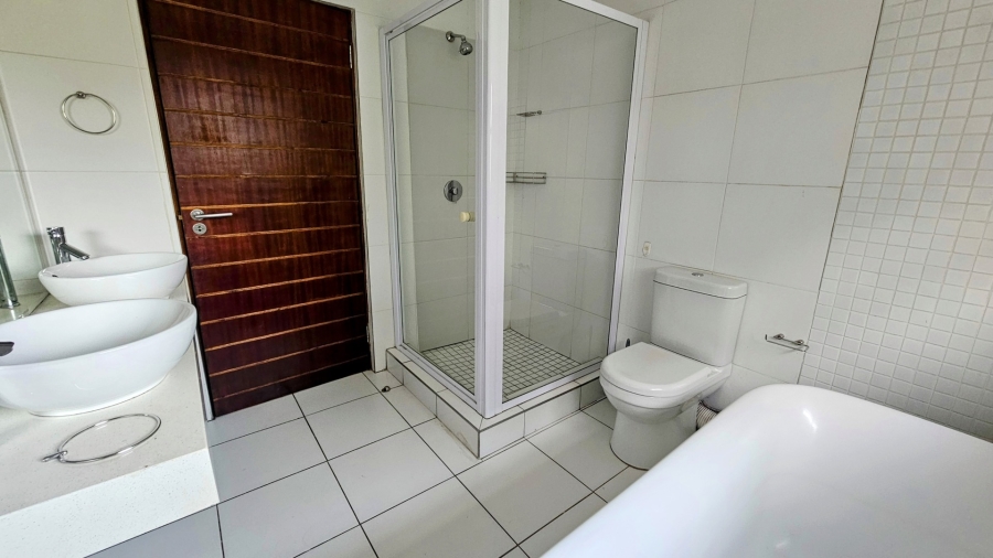 To Let 3 Bedroom Property for Rent in Fourways Gauteng