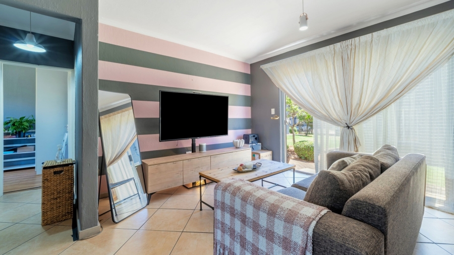 2 Bedroom Property for Sale in North Riding Gauteng