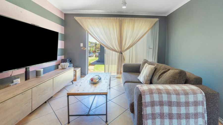2 Bedroom Property for Sale in North Riding Gauteng