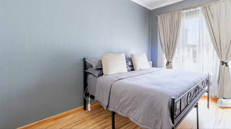 2 Bedroom Property for Sale in North Riding Gauteng