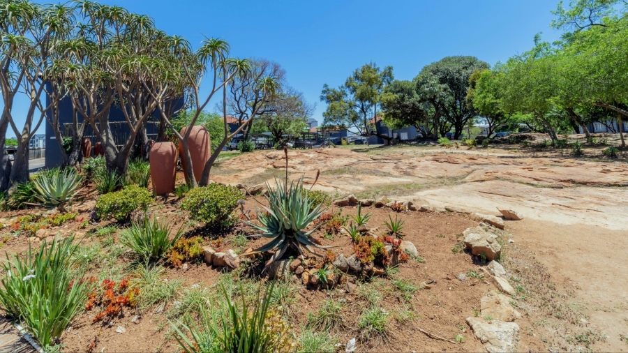 2 Bedroom Property for Sale in North Riding Gauteng